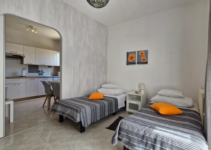 Lily\'S Lovely Apartments